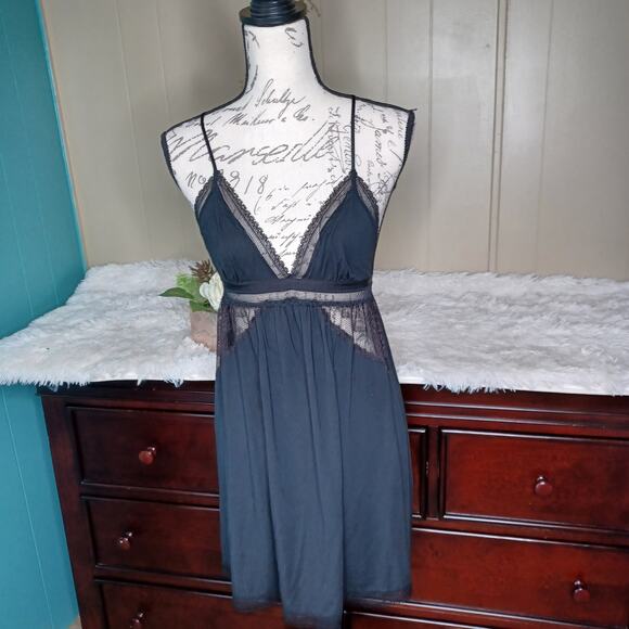 Victoria's Secret Black Racerback Nightgown Lace Trim Adjustable Straps Large - Picture 1 of 7